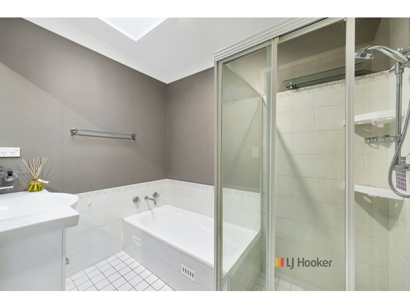 1/20 Courigal Street, Lake Haven NSW 2263