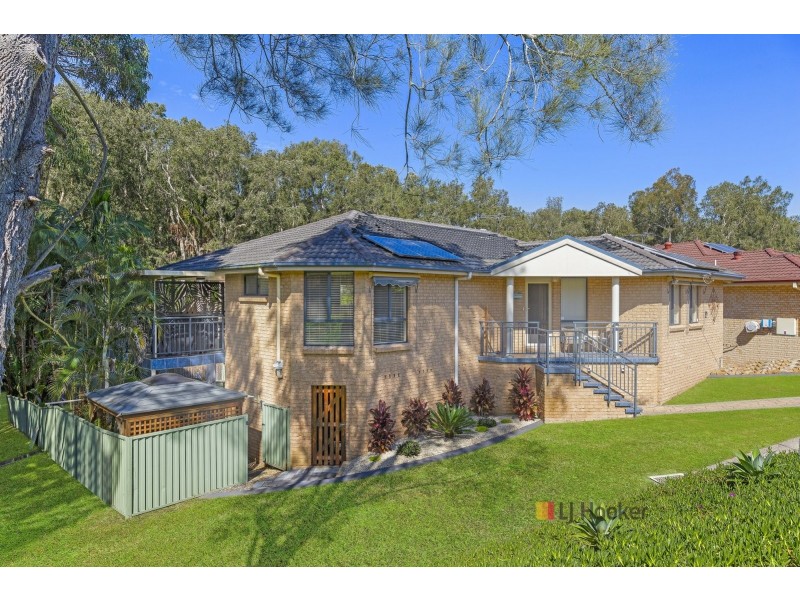 61 Sixth Avenue, Toukley NSW 2263