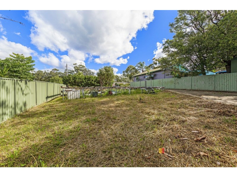 101 Elizabeth Bay Drive, Lake Munmorah NSW 2259