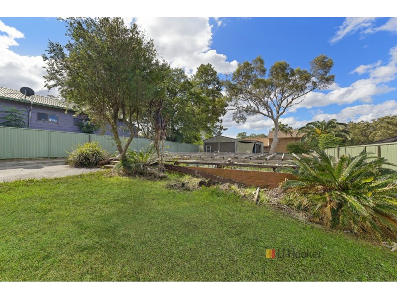 101 Elizabeth Bay Drive, Lake Munmorah NSW 2259
