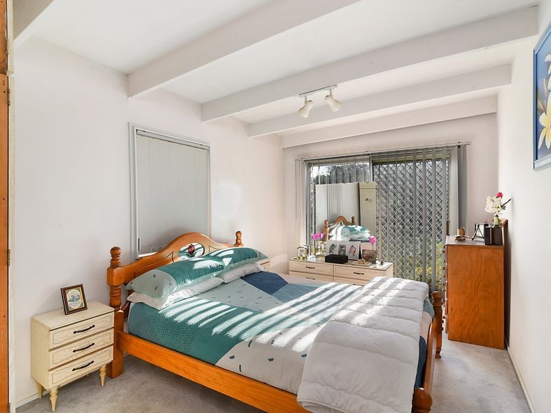 24 Maxwell Avenue, Gorokan NSW 2263