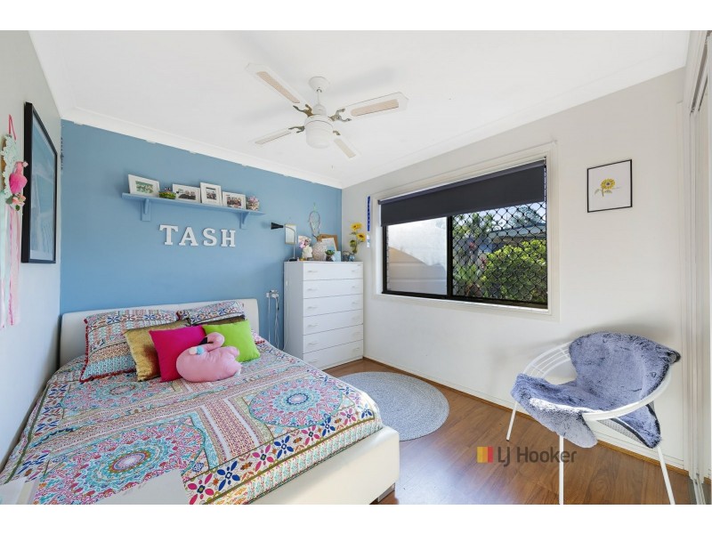 1 Ahina Avenue, Halekulani NSW 2262