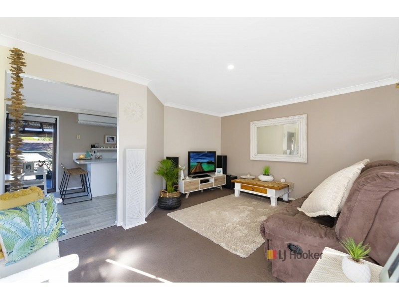 19 Mundara Close, Buff Point NSW 2262