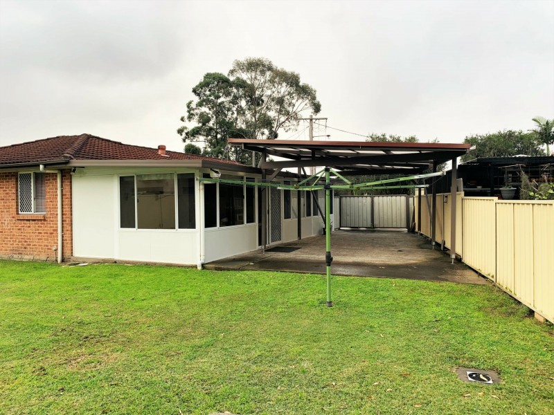 6 Canberry Close, Buff Point NSW 2262