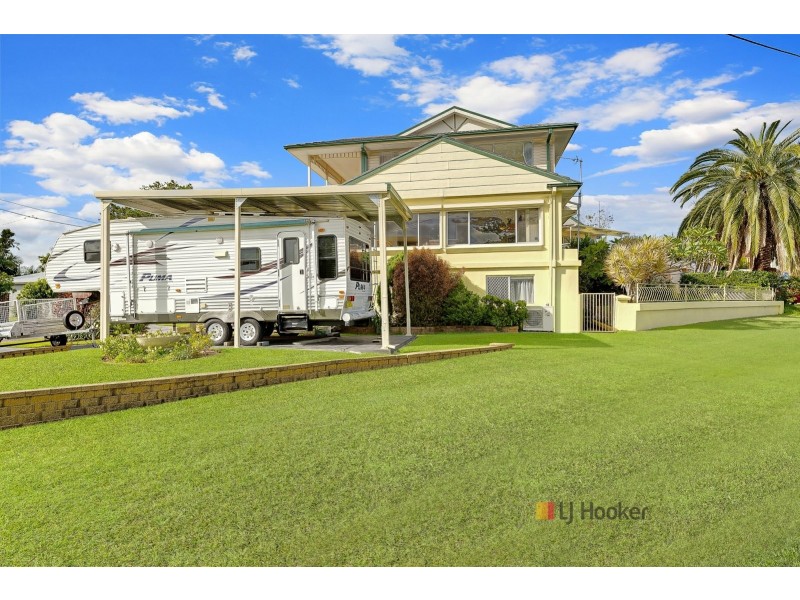 5 Peveril Street, Mannering Park NSW 2259