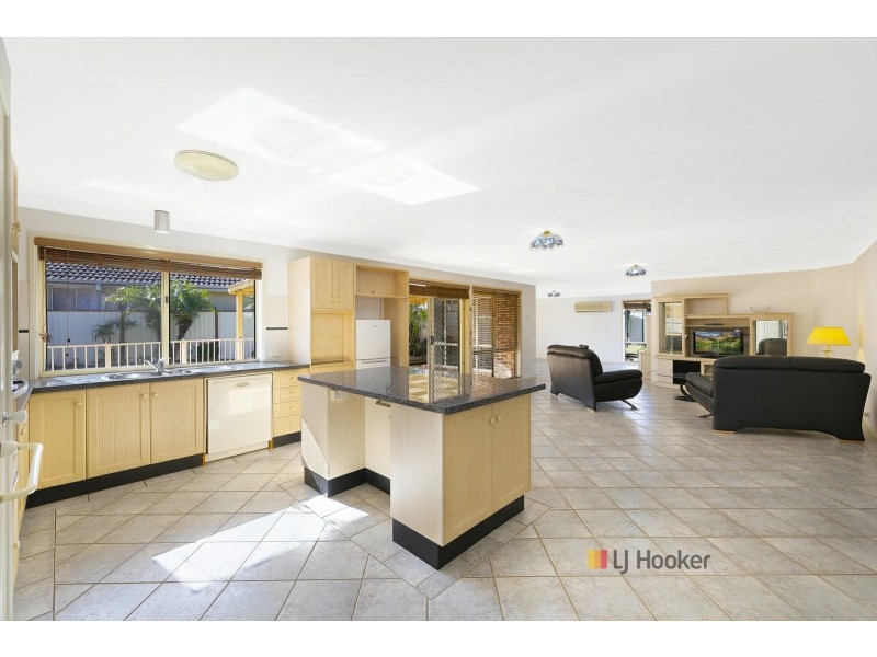 23 Bromley Court, Lake Haven NSW 2263