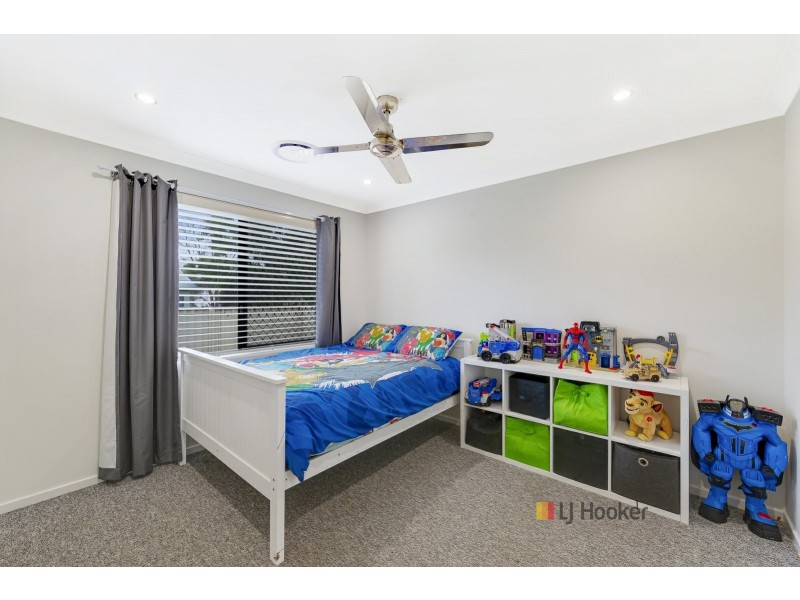 54 Scenic Circle, Budgewoi NSW 2262