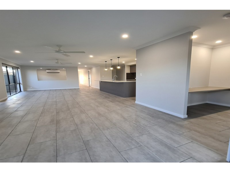 4 Bradman Drive, Woongarrah NSW 2259