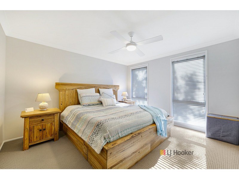 9 Miller Crescent, Blue Haven NSW 2262