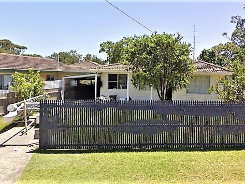 1 Kennedy Street, Gorokan NSW 2263