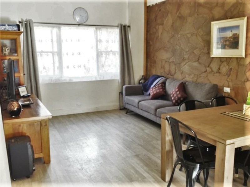 97 Binalong Street, Harden NSW 2587