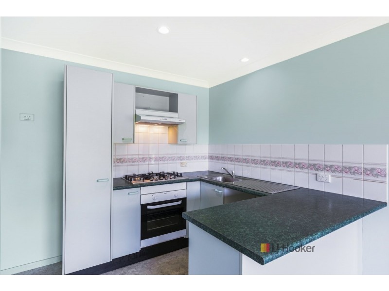 24 Barragoola Road, Blue Haven NSW 2262