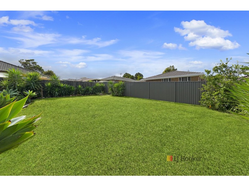 24 Barragoola Road, Blue Haven NSW 2262