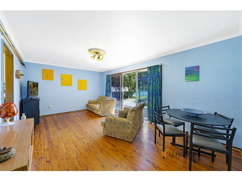 98 Buff Point Avenue, Buff Point NSW 2262