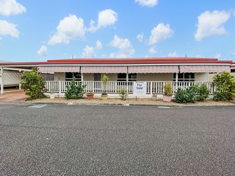 136/25 Mulloway Drive, Chain Valley Bay NSW 2259