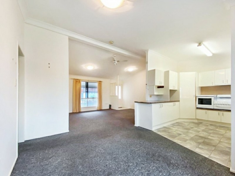 136/25 Mulloway Drive, Chain Valley Bay NSW 2259