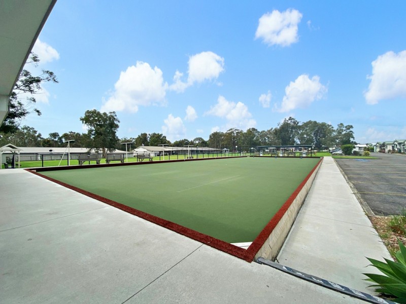 136/25 Mulloway Drive, Chain Valley Bay NSW 2259