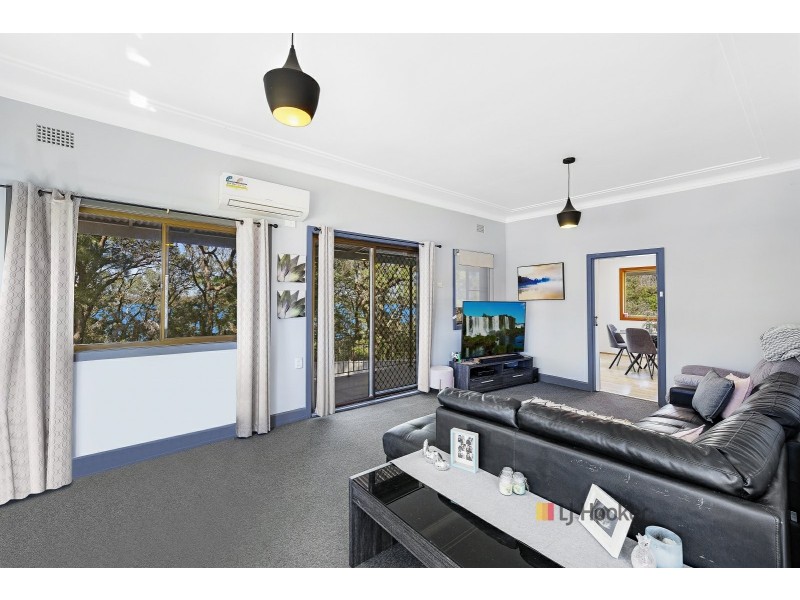 2b Harding Avenue, Lake Munmorah NSW 2259