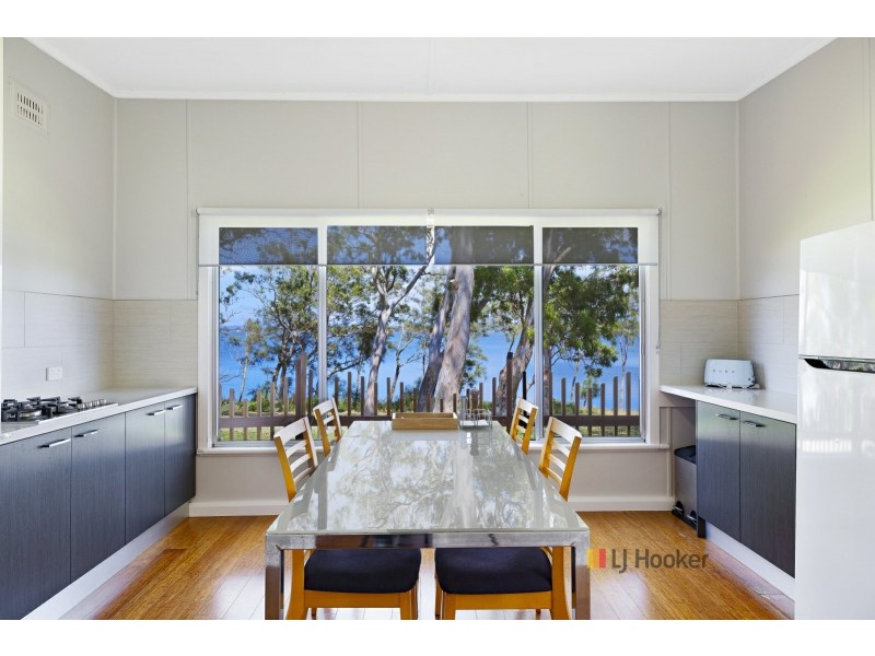 166 Buff Point Avenue, Buff Point NSW 2262