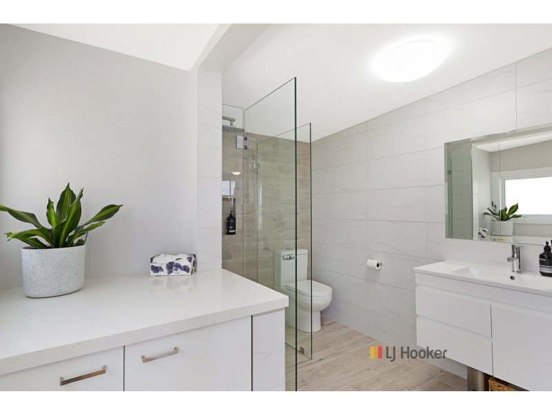 166 Buff Point Avenue, Buff Point NSW 2262