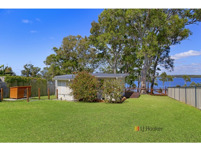 166 Buff Point Avenue, Buff Point NSW 2262