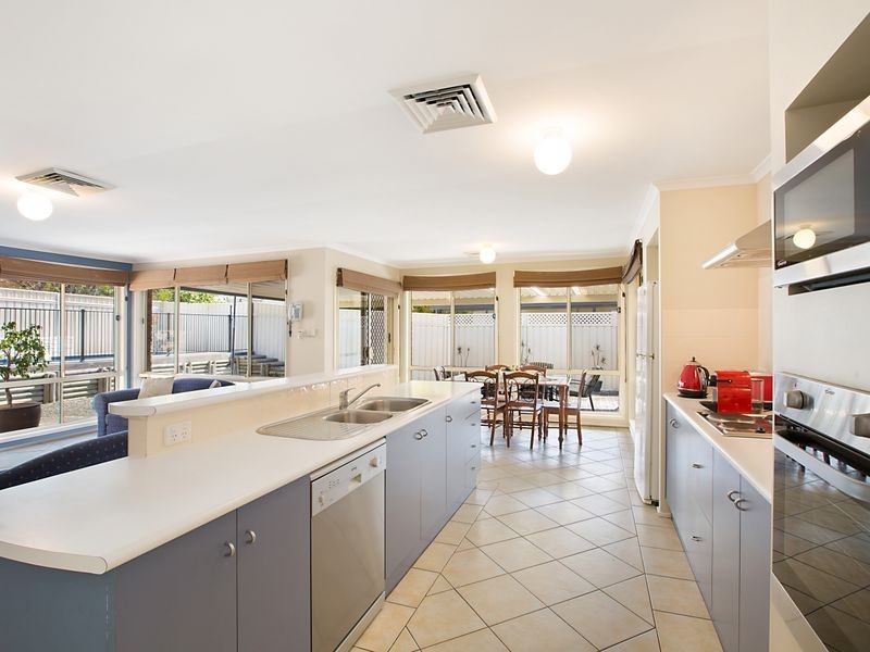 13 Spotted Gum Close, Hamlyn Terrace NSW 2259