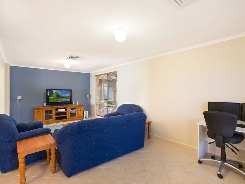 13 Spotted Gum Close, Hamlyn Terrace NSW 2259
