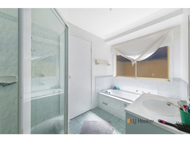 17 Lady Kendall Drive, Blue Haven NSW 2262