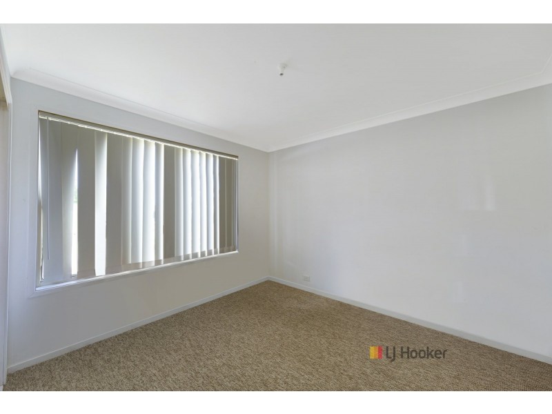 17 Lady Kendall Drive, Blue Haven NSW 2262