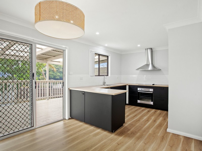 9 Woolana Avenue, Budgewoi NSW 2262