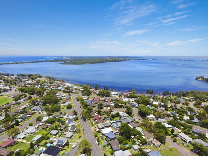 9 Woolana Avenue, Budgewoi NSW 2262