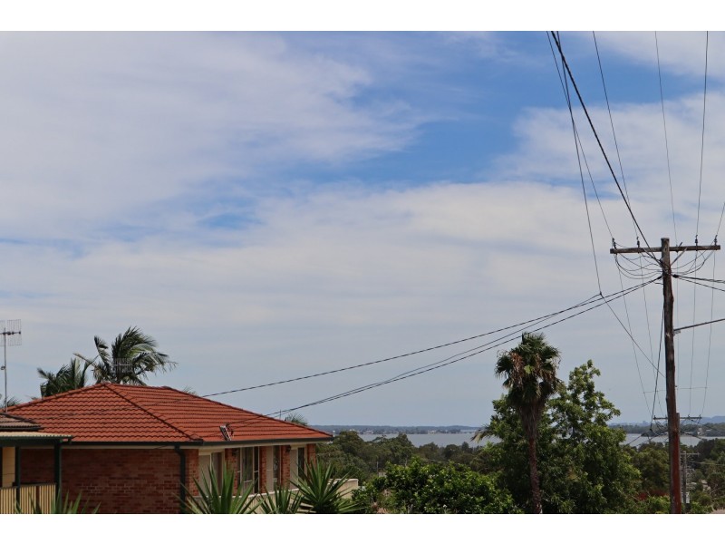 93 Iluka Avenue, San Remo NSW 2262