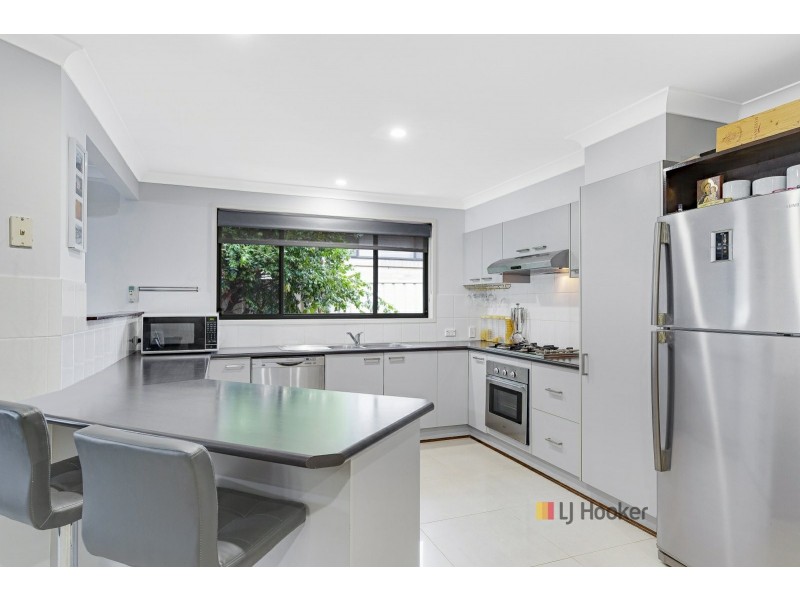 162 Blueridge Drive, Blue Haven NSW 2262