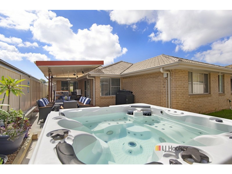 34 Wakool Crescent, Woongarrah NSW 2259