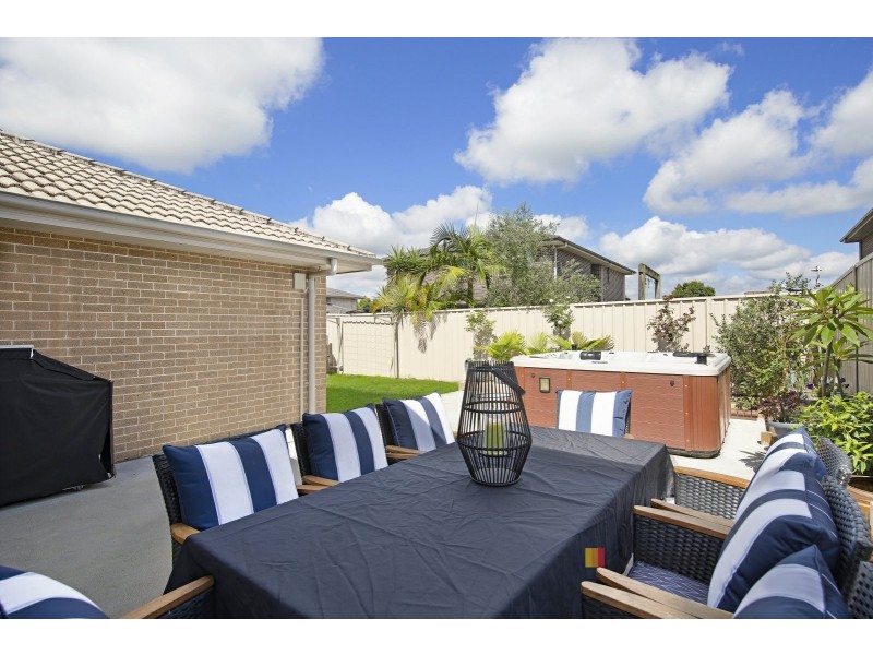 34 Wakool Crescent, Woongarrah NSW 2259