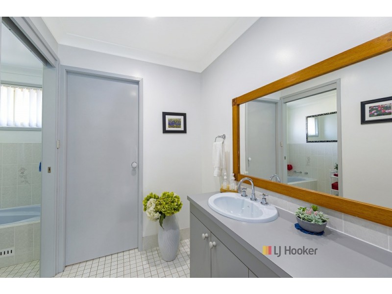 10 Woolana Avenue, Budgewoi NSW 2262