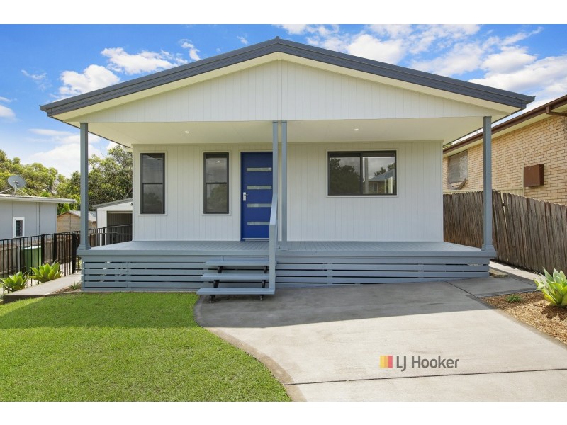 12A Kevin Street, Mannering Park NSW 2259