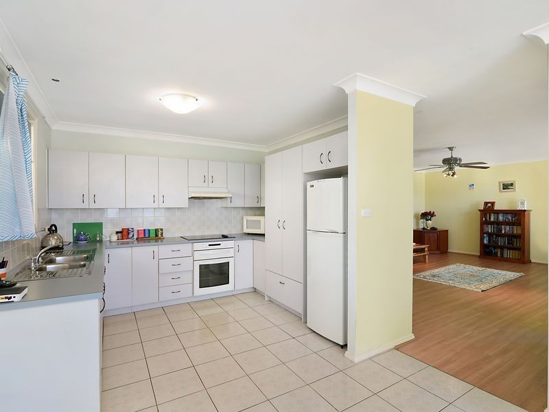 2/26 Courigal Street, Lake Haven NSW 2263