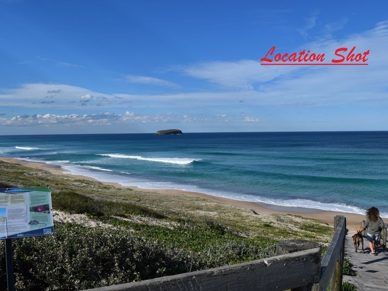 15 Mimosa Road, Budgewoi NSW 2262