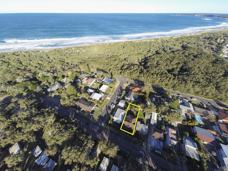 15 Mimosa Road, Budgewoi NSW 2262