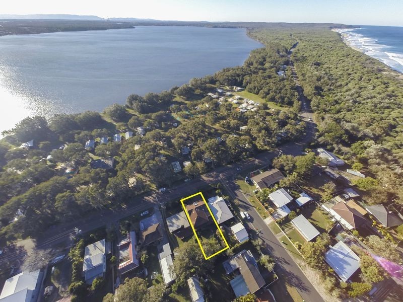 15 Mimosa Road, Budgewoi NSW 2262