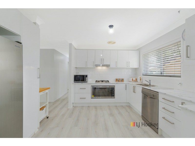 27 Birdwood Drive, Blue Haven NSW 2262