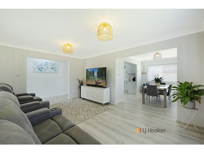 27 Birdwood Drive, Blue Haven NSW 2262