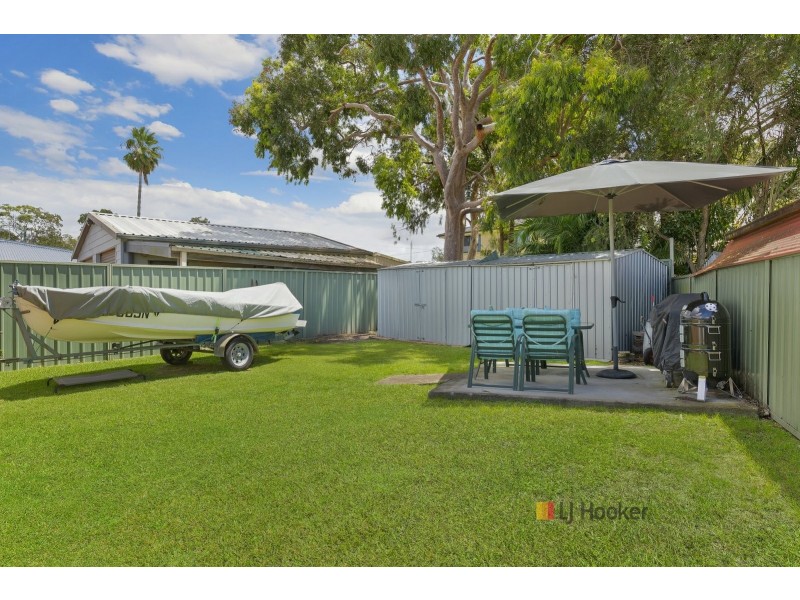 27 Birdwood Drive, Blue Haven NSW 2262