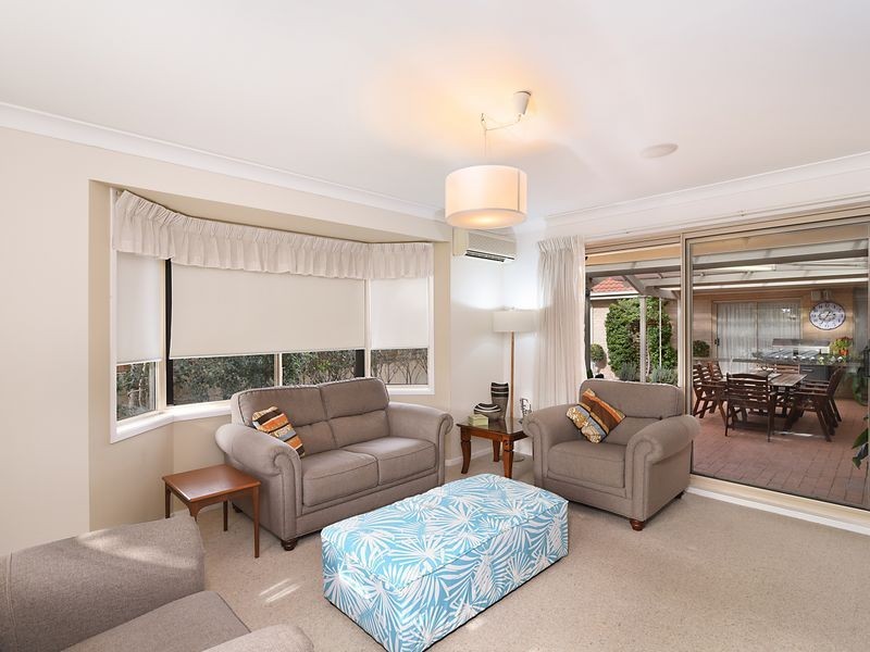 16 Courigal Street, Lake Haven NSW 2263