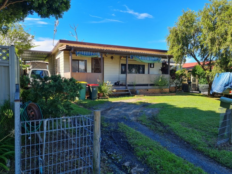 43 Iluka Avenue, San Remo NSW 2262