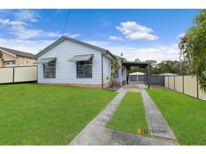 10 Deakin Avenue, Lake Munmorah NSW 2259