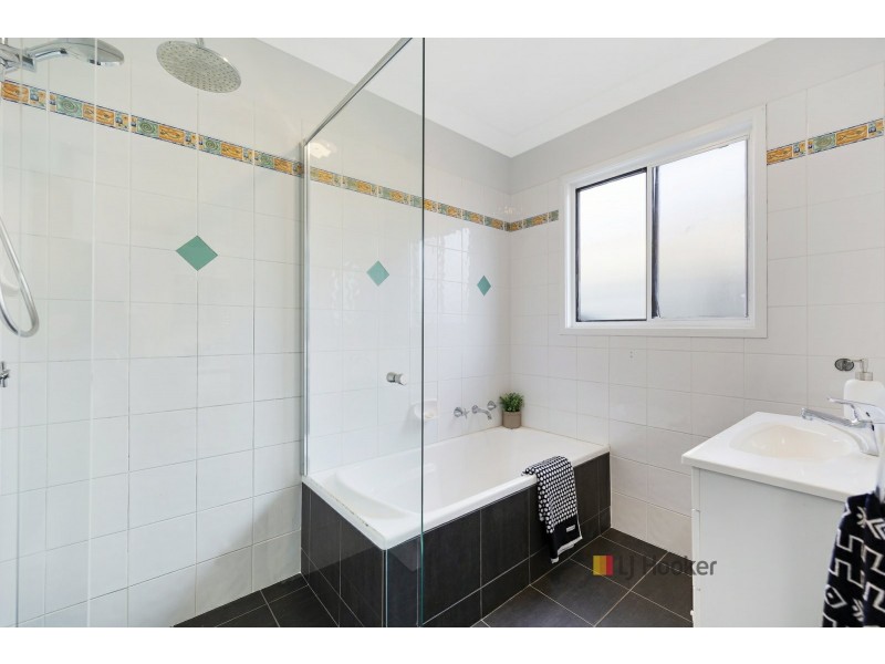 10 Deakin Avenue, Lake Munmorah NSW 2259