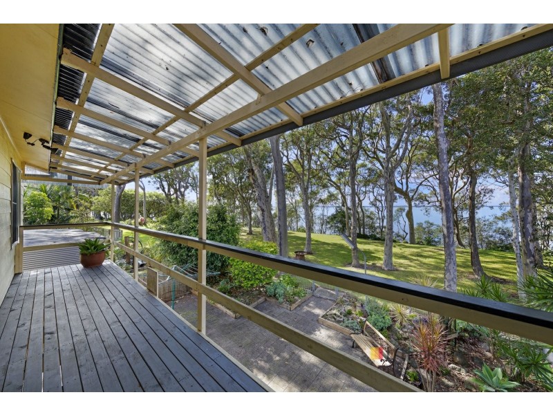 436 Tuggerawong Road, Tuggerawong NSW 2259