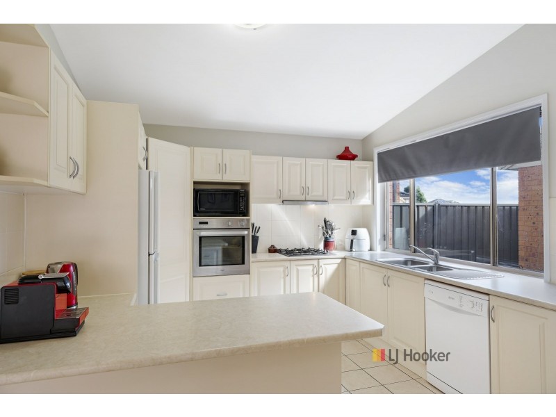 33 Homestead Road, Wadalba NSW 2259